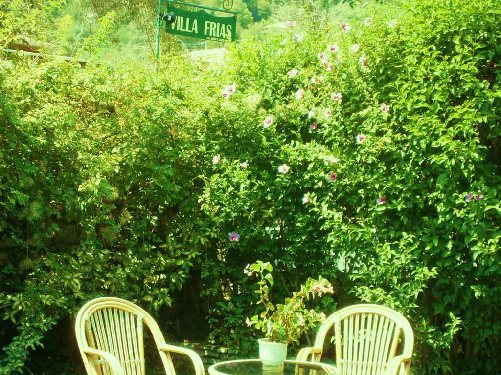 Villa Frias Asprogerakata Zimmer foto