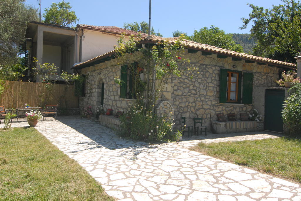 Villa Frias Asprogerakata Zimmer foto