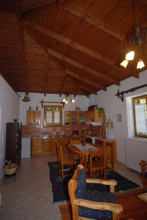 Villa Frias Asprogerakata Zimmer foto