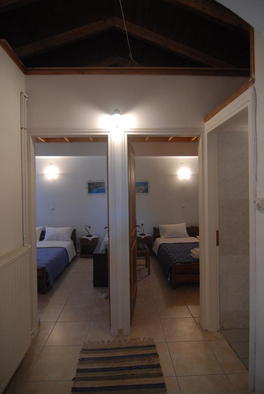 Villa Frias Asprogerakata Zimmer foto