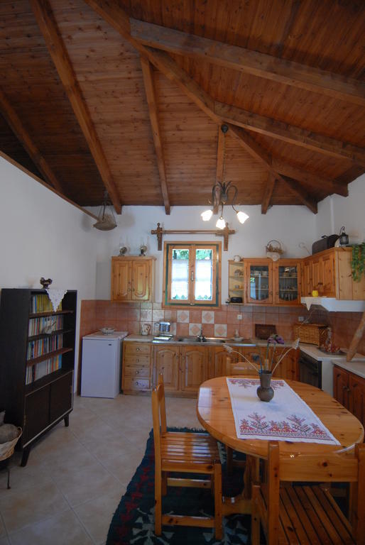 Villa Frias Asprogerakata Zimmer foto